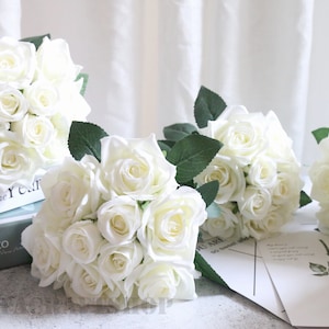 1 pcs Artificial Rose Wedding Bouquet Bridesmaids Bouquet Set White Bridal Bouquet Silk Flower Arrangement Wedding Centerpiece Docer