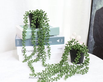 ¡Nuevo! ¡Qué bonito! Suculenta artificial "Cadena de lágrimas" colgante en maceta. Vegetación artificial en maceta. Planta falsa para estantería, sala de estar u oficina.