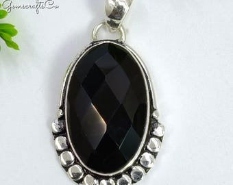Ovale hanger van zwarte onyx: boho-ketting van sterling zilver