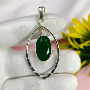 Green Onyx Pendant Necklace, Fancy Natural Green Onyx 925 Sterling Silver Jewelry, May Birthstone Gift for Her, Anniversary Gemstone Pendant