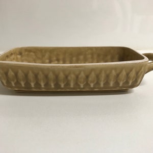 Quistgaard - Relief - serving dish - Nissen - Bing and Grøndahl - danish design - 1960s