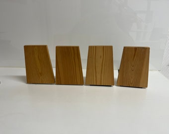 Set of 4 pine bookends