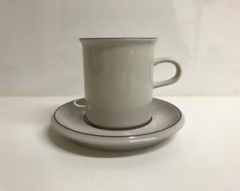Arabia Finland - Fennica by Richard Lindh / Ulla Procope - cup/saucer