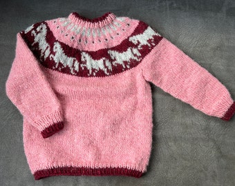 Handgestrickter Islandpullover für Kinder aus Alafosslopi