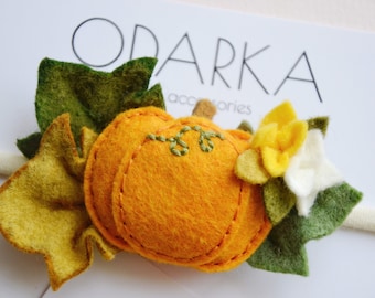Pumpkin baby headband Autumn felt headband Felt pumpkin hair clip Back to school headband Baby girl pumpkin headband Fall baby headband