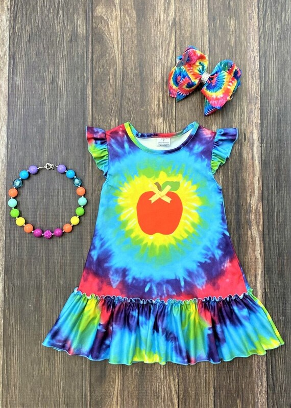 Tie top dye apple
