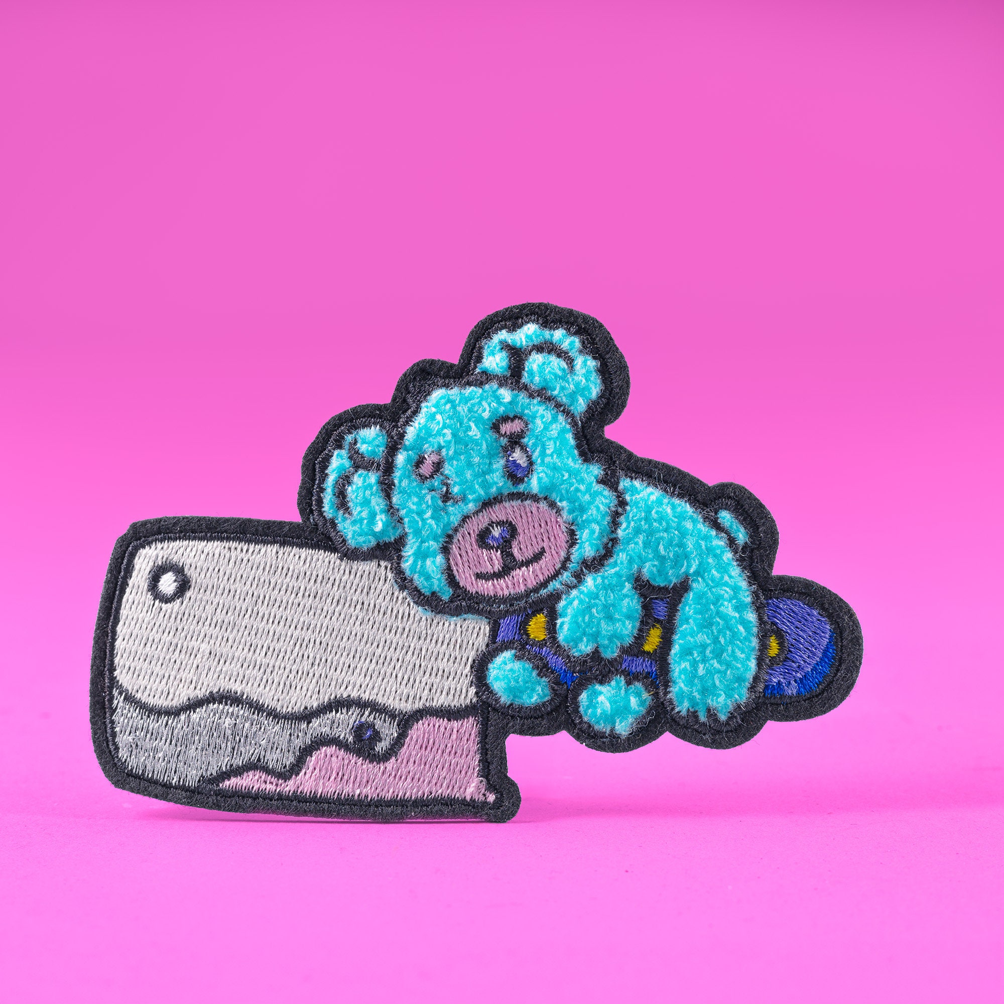 刺し傷テディベア シェニールアイロンパッチ：パステルゴスパンク