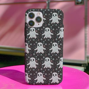 Kawaii Ghost Phone Case: Pastel Goth Spooky Cell Phone Protection image 1