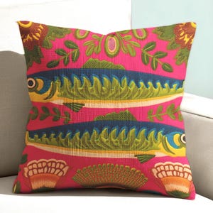 Funda de almohada maximalista Sardine: funda de cojín de estilo escandinavo para un toque ecléctico y moderno.