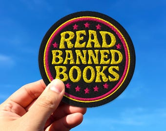 Read Banned Books Embroidered Patch - Anti-Censorship Iron-On for Book Lovers, Retro Protest Style
