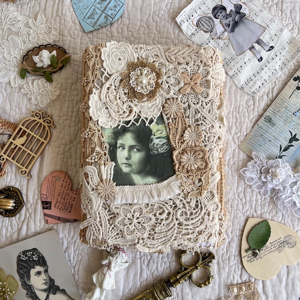ヴィンテージ ポートレート ジャーナル、完璧なギフト、ヴィンテージ レース ジャンク ブック、ジャンク ジャーナル、ジャンクジャーナル、ファブリックブック、ファブリック ジャーナル