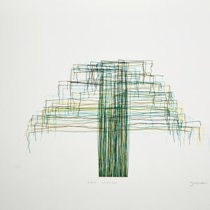 Puede incluir: Un dibujo en blanco y negro de un &aacute;rbol con un tronco verde, azul y amarillo. El dibujo est&aacute; titulado "Cool Willow" y firmado "J.Williams '21".