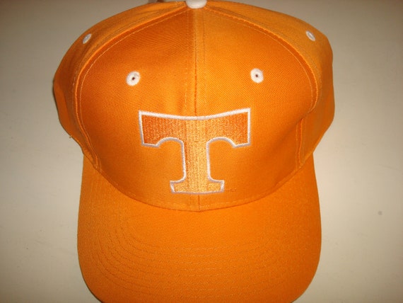 TENNESSEE VOLS LOGO Athletic Snapback 