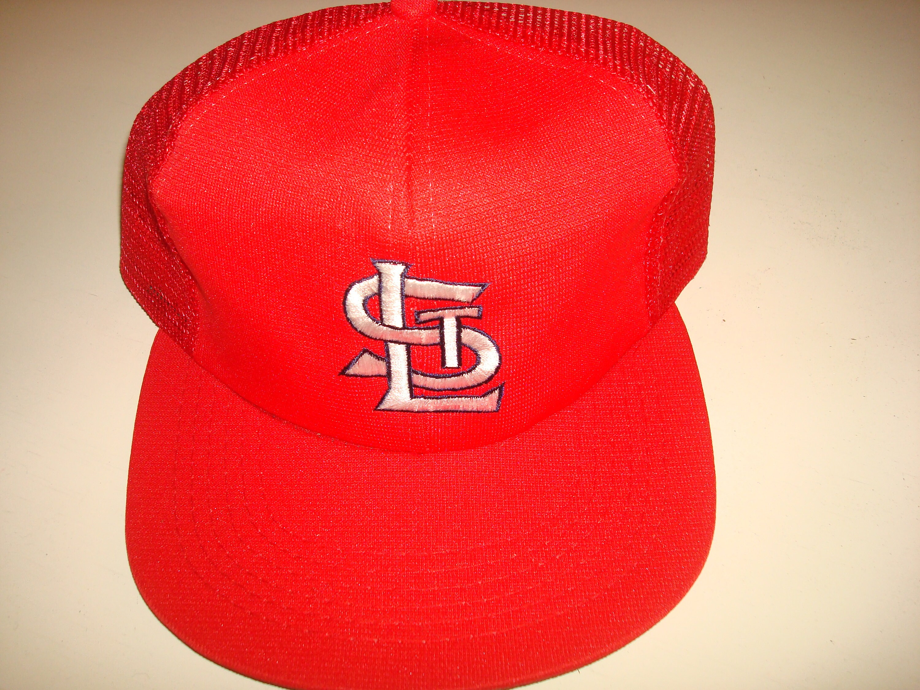 Vintage U.I.I. St. Louis Cardinals MLB Hat (NWT) - collectibles