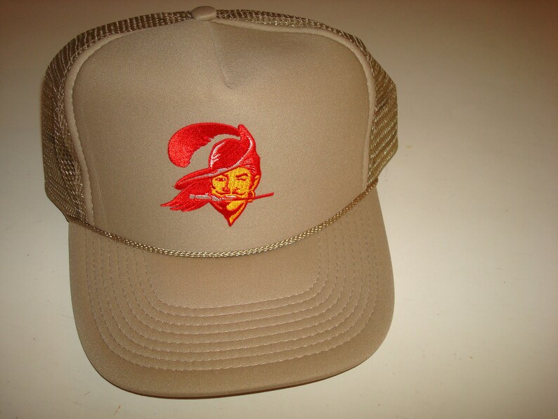 TAMPA BAY BUCCANEERS Tan Khaki Rope 