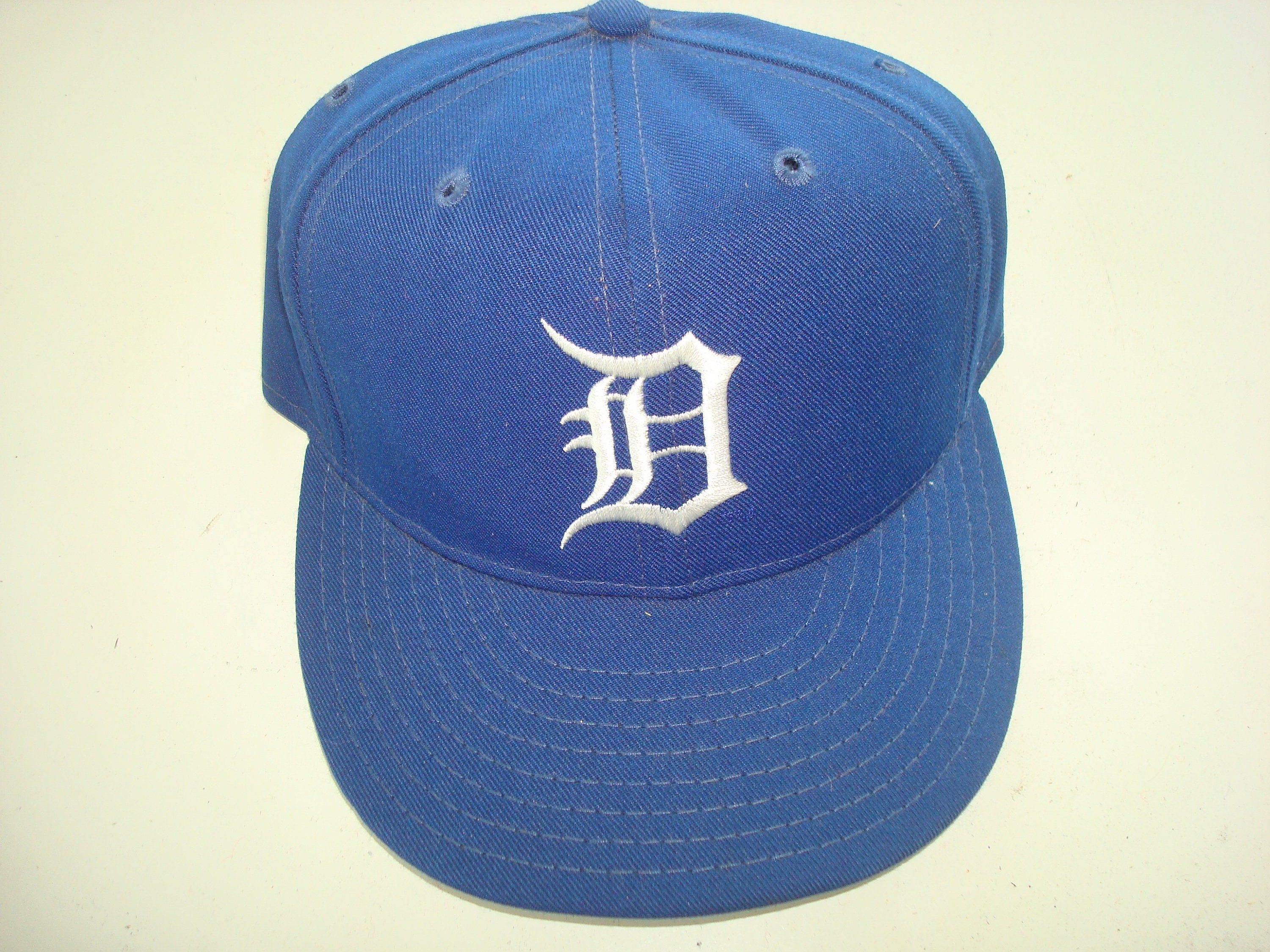 DUKE BLUE DEVILS Fitted Vintage Hat 90s 