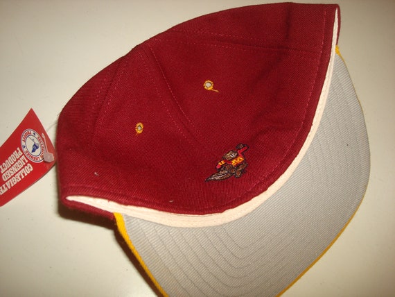 MINNESOTA GOPHERS DELONG Fitted 1995 