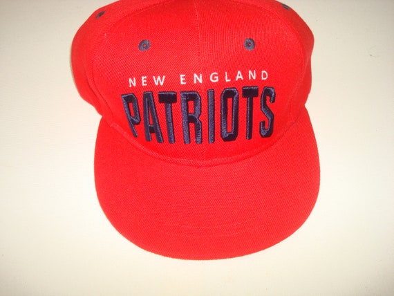 NEW ENGLAND PATRIOTS snapback script hat cap vin