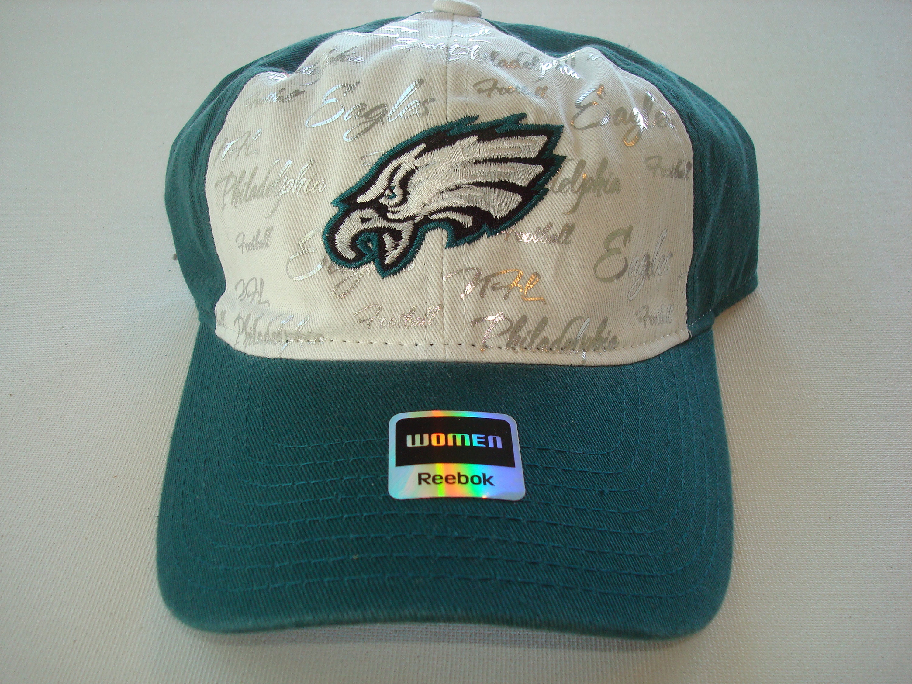 PHILADELPHIA EAGLES Golf Beach Script Vintage Strapback Hat -   Finland