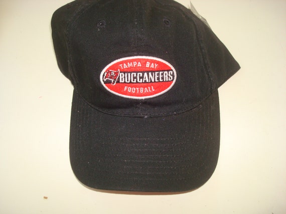 TAMPA BAY BUCCANEERS Beach Golf Vintage 