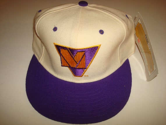 Era Fitted Vintage Hat 90s Hat Cap 