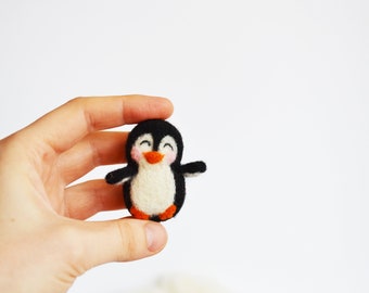 Penguin brooch Needle felted penguin