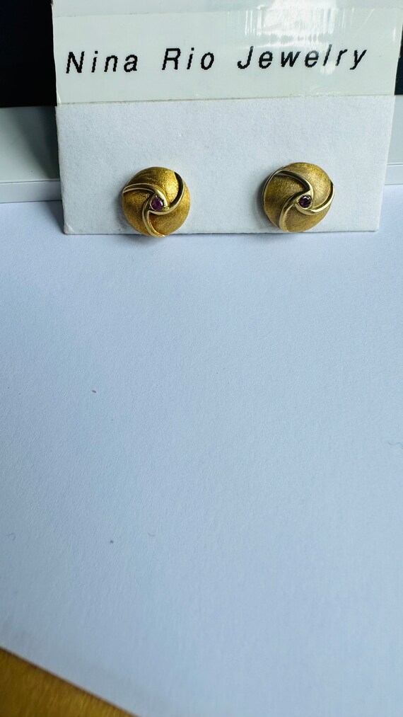 Vintage 18K Yellow Gold Ruby Earrings - image 4