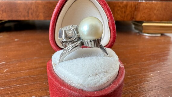 Antique Diamond engagement ring - image 7