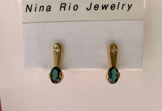 Vintage Emerald Gold Earrings