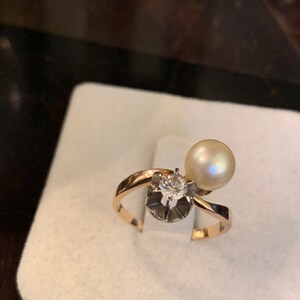 Antique Pearl and diamond Gold Ring image 9