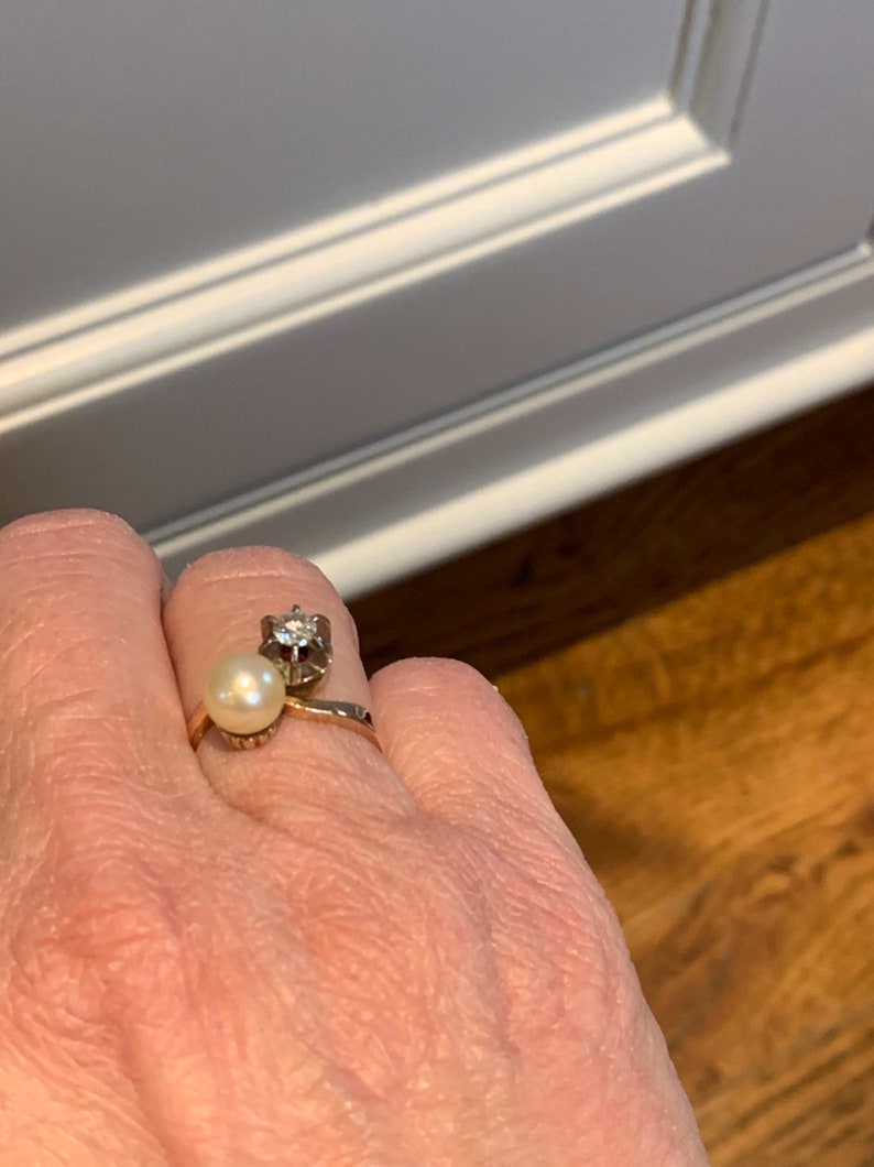 Antique Pearl and diamond Gold Ring image 7