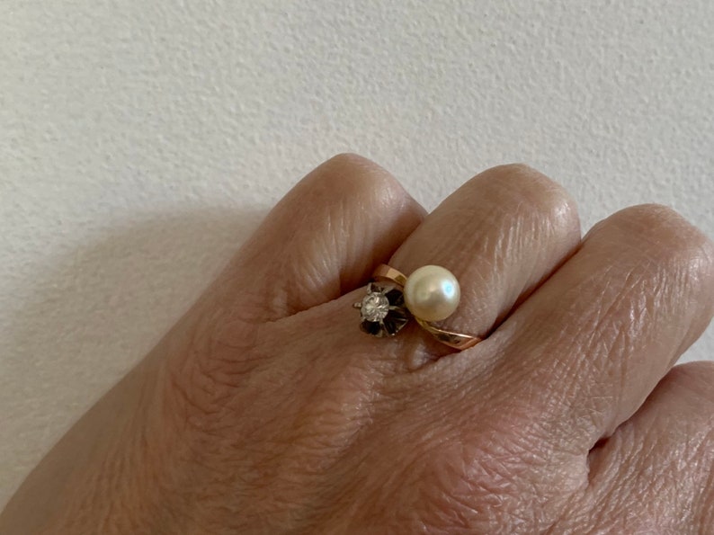 Antique Pearl and diamond Gold Ring image 8