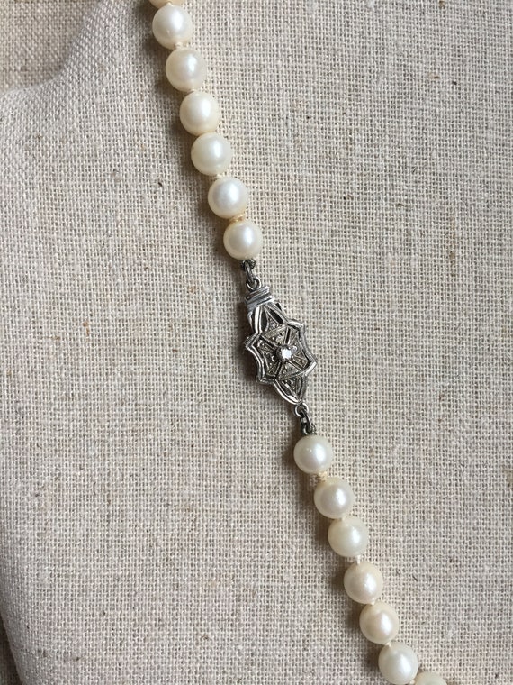 Vintage Pearl Necklace - image 4