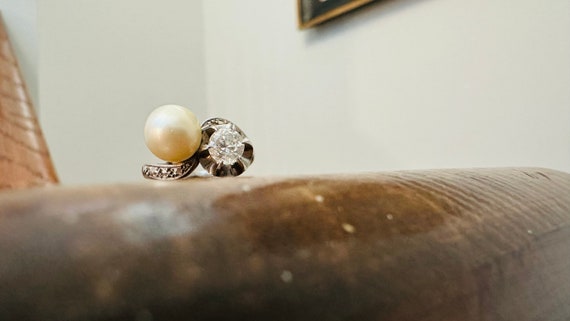 Antique Diamond engagement ring - image 6