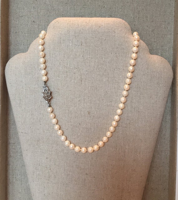 Vintage Pearl Necklace - image 1