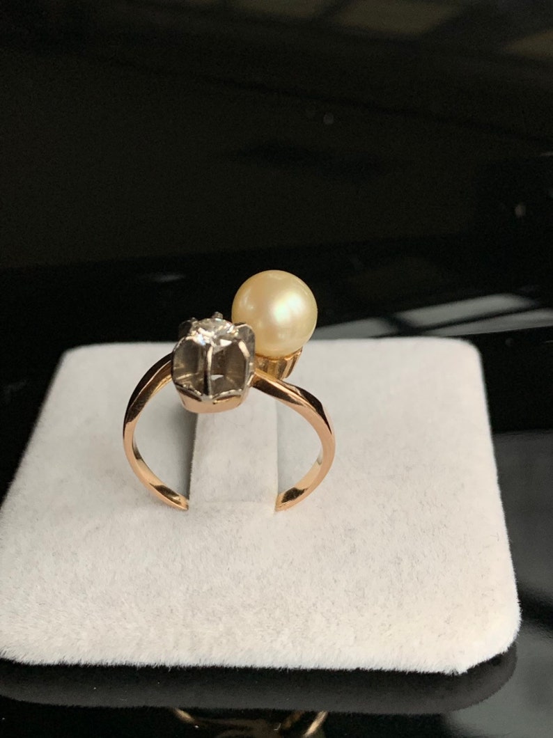 Antique Pearl and diamond Gold Ring image 3