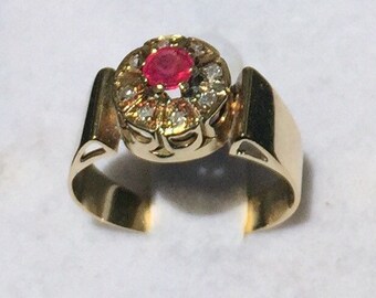 Antique Ruby Diamond Ring