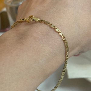 Gold bracelet
