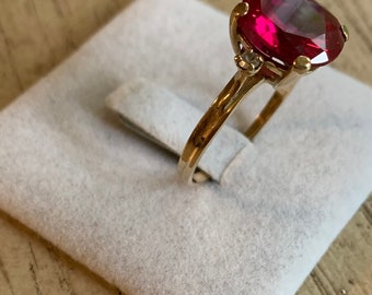 18Kt Yellow Gold Ruby Ring with Moissanite Accents