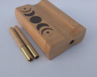 BIC Moon Phase Beech Dugout w/ Lighter & 2 One Hitter Bats of your Choice, Spring-Loaded Lighter Included, 8 Pipe Screens, Cleaning Tool