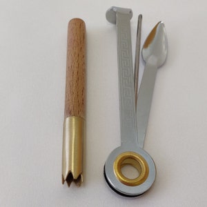 3 Inch Beech Wood and Brass One Hitter Bat, 4 Mini Screens & Multi-Tool Pipe Cleaning Set, Wood Chillum, Fits most 4&quot; stash boxes