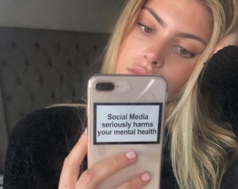 iPhone Social Media Seriously harms your mental health Case