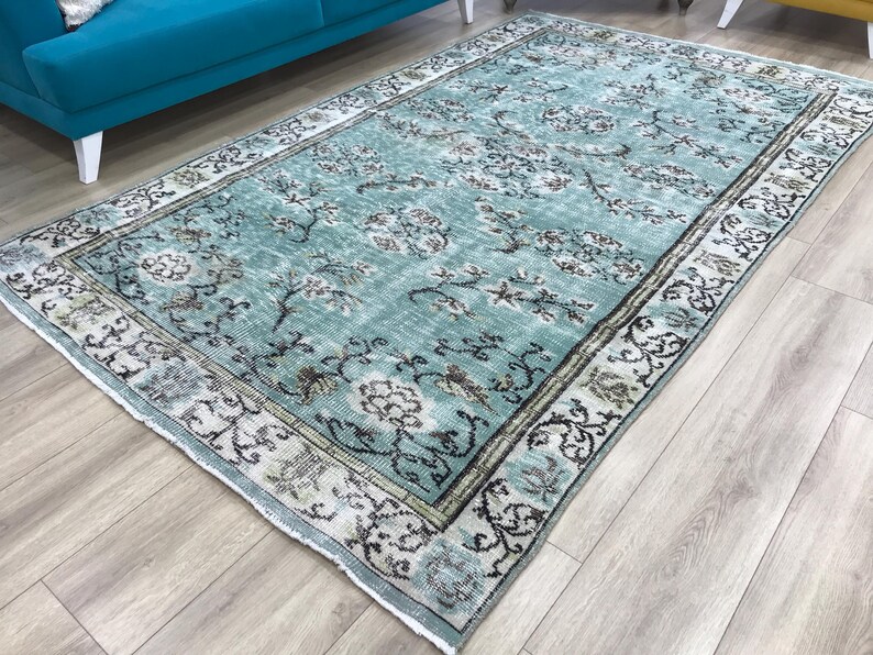 Light teal rug, Traditional rug, Turkish wool rug, Primitive rug, Rug for living room, Vintage rug, Gothic rug, 5.7 x 9.6 ft, RK 5924