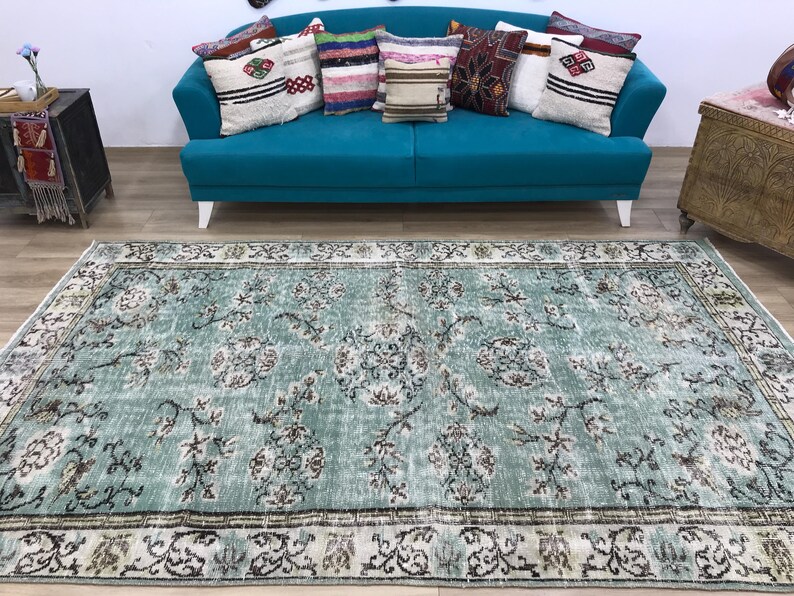 Light teal rug, Traditional rug, Turkish wool rug, Primitive rug, Rug for living room, Vintage rug, Gothic rug, 5.7 x 9.6 ft, RK 5924