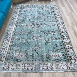 Light teal rug, Traditional rug, Turkish wool rug, Primitive rug, Rug for living room, Vintage rug, Gothic rug, 5.7 x 9.6 ft, RK 5924