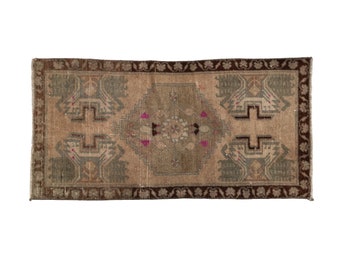 Bohemian Decor, Gothic Rug, Turkish Rug, Wall Hanging Art, Vintage Rug, Farmhouse Rug, Frontdoor Rug, Bathroom Rug, 1.5 x 3 Ft Rug, RK 13373