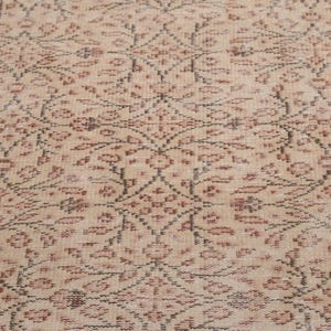 Oatmeal Floral Rug | 5.1x8.4 ft Living Room | Distressed Vintage Turkish Wool image 9
