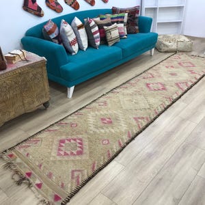 Faded rug, Muted pink rug, Herki rug, Turkish rug, Vintage area rug, Bohemian rug, Tribal rug, Antique rug, Wool rug, 2.6x11.9 ft, RK 1667