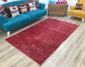 Red overdye rug, Turkish area rug, Oushak rug, Bohemian rug, Vintage rug, Handmade rug, Nomadic rug, Home decor rug, 4.9 x 8.0 ft, RK 10555