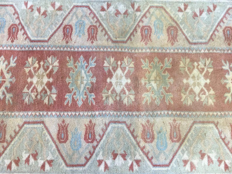 Terracotta Medallion Rug | 3.9x6.2 ft Bedroom | Faded Vintage Oushak Carpet image 5
